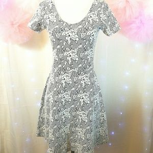 TopShop Quilted Floral Fitted Dress